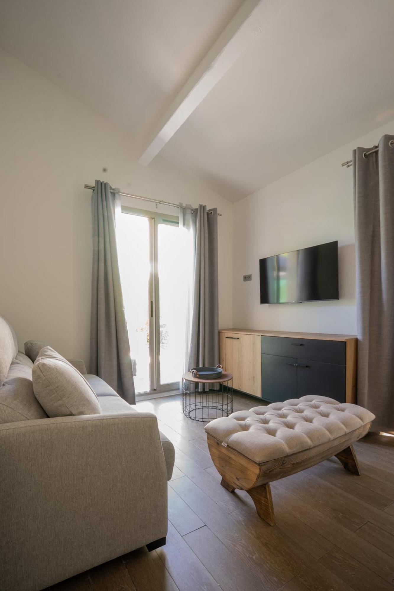 Appartement 6 Pers Jardin Prive La Cabane Bambou - Mandara Beach , Antibes French Riviera Juan-les-Pins Zewnętrze zdjęcie